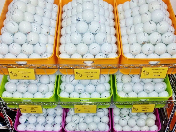 Golf ball display