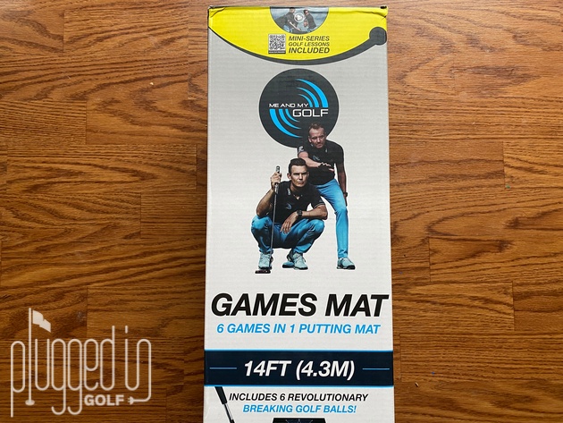 games putting mat box