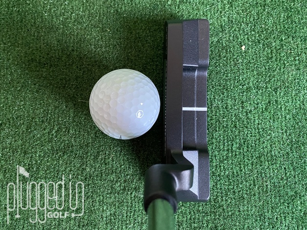 Cleveland Frontline Elite Putter 1.0 address