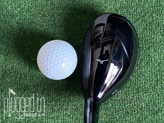 Mizuno ST-Z 230 Hybrid address