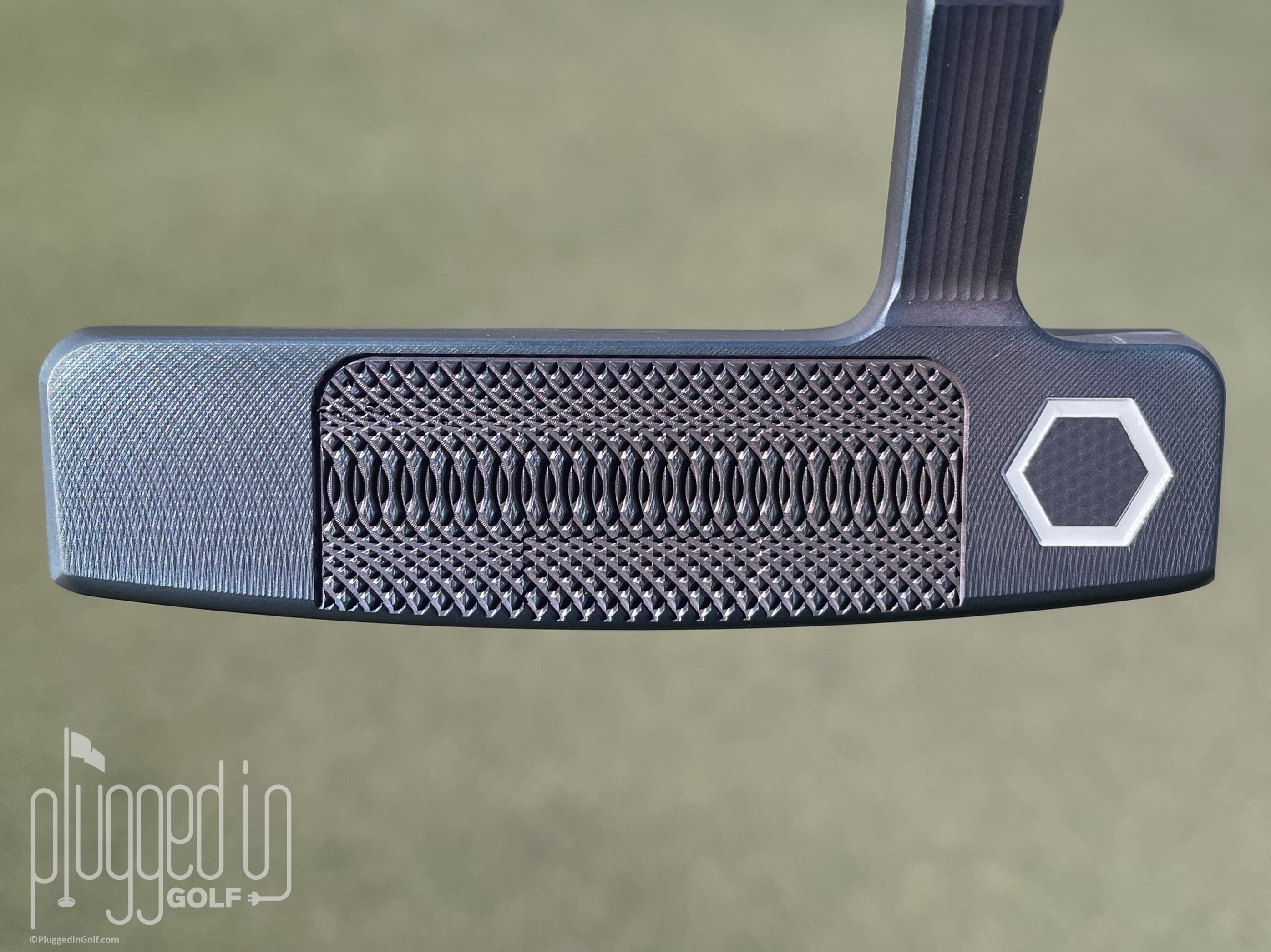 Bettinardi BB49 Putter Review - Plugged In Golf