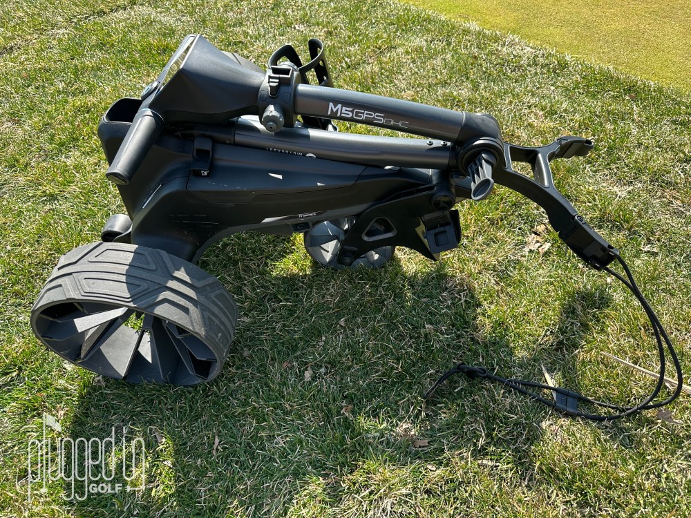 Motocaddy M5 GPS DHC Electric Caddy Review review