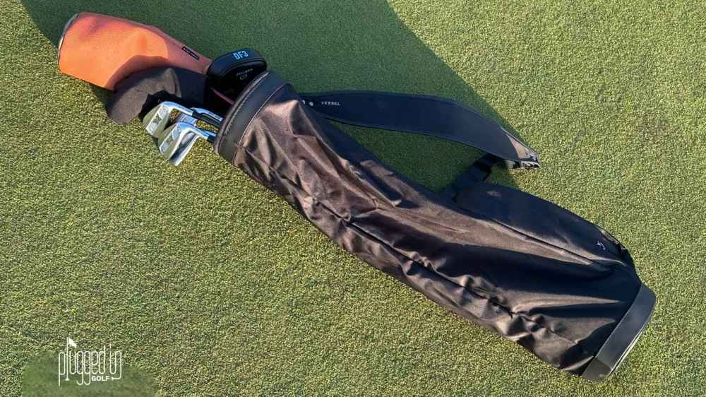 Vessel-Sunday-Carry-Golf-Bag-Review-Plugged_In-Golf-Studio