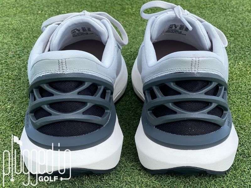 Photo of the back of the Kizik Athens Men's Golf Shoe and its HandsFree Labs Cage.