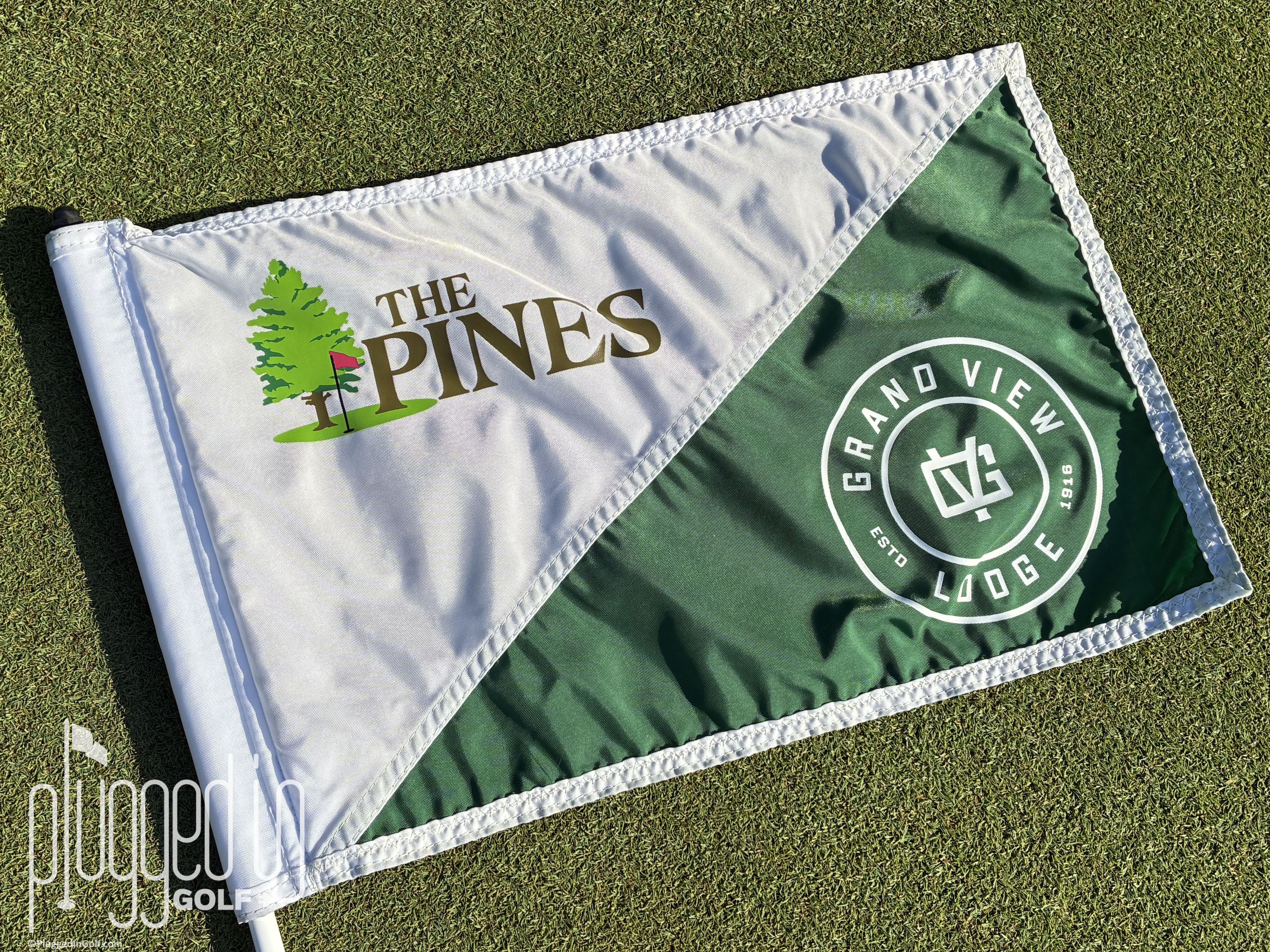 The Pines at Grand View Lodge pin flag