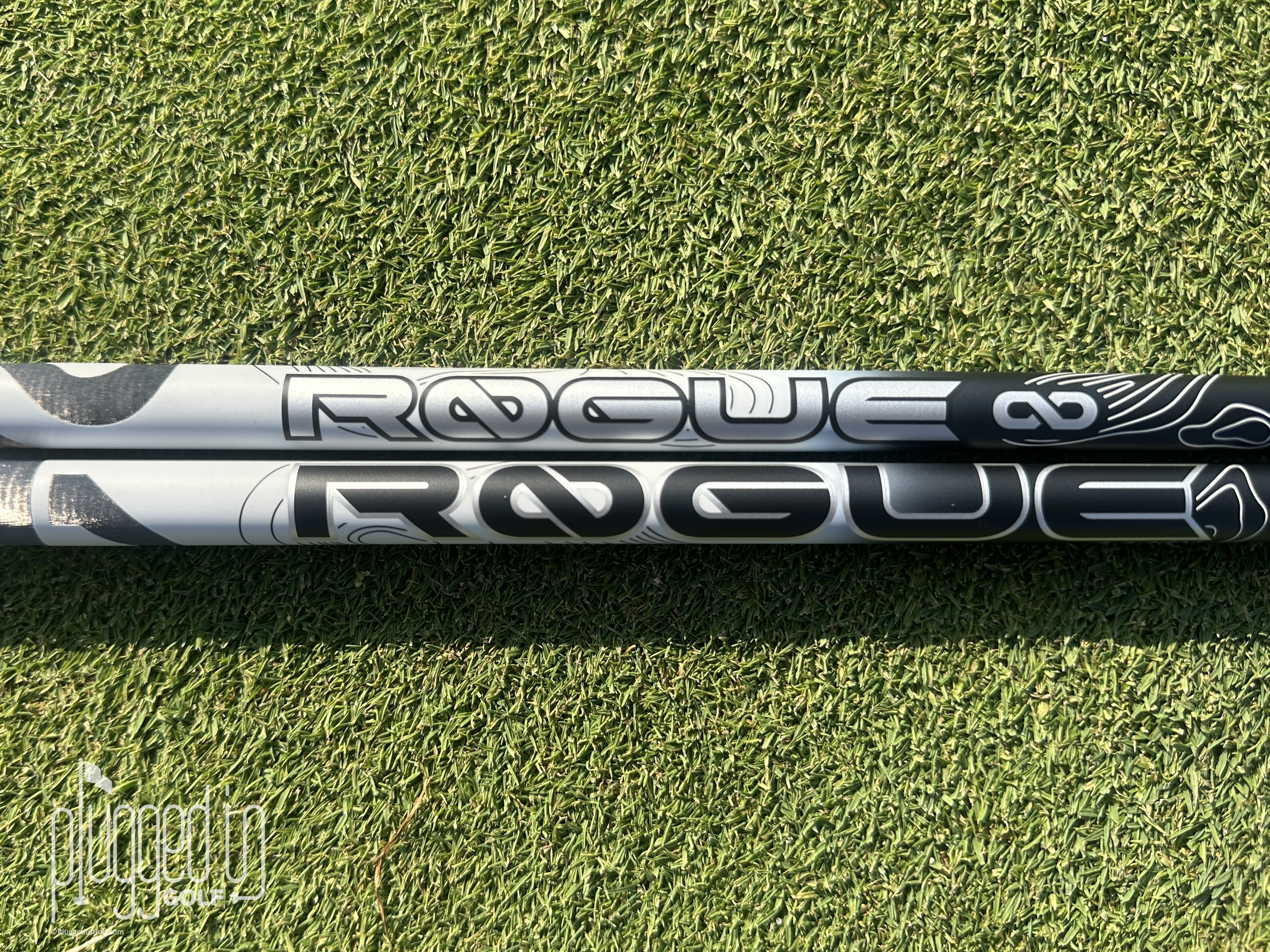 Aldila Rogue ∞ White Shaft_6486