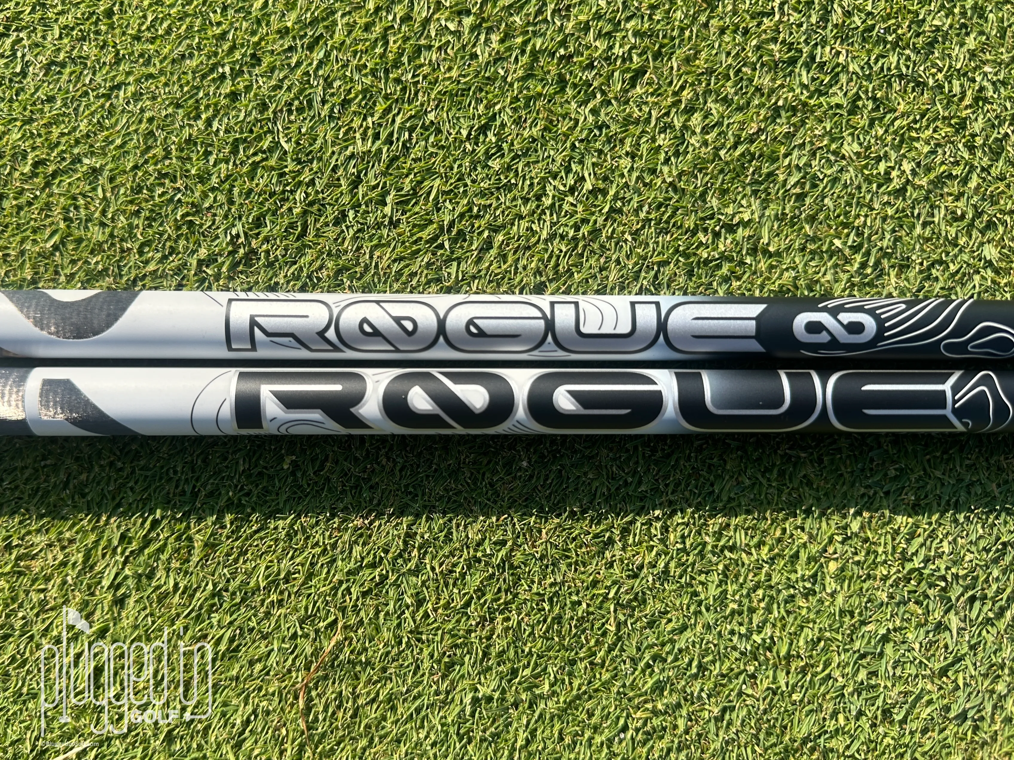 Aldila Rogue ∞ White Shaft_6486