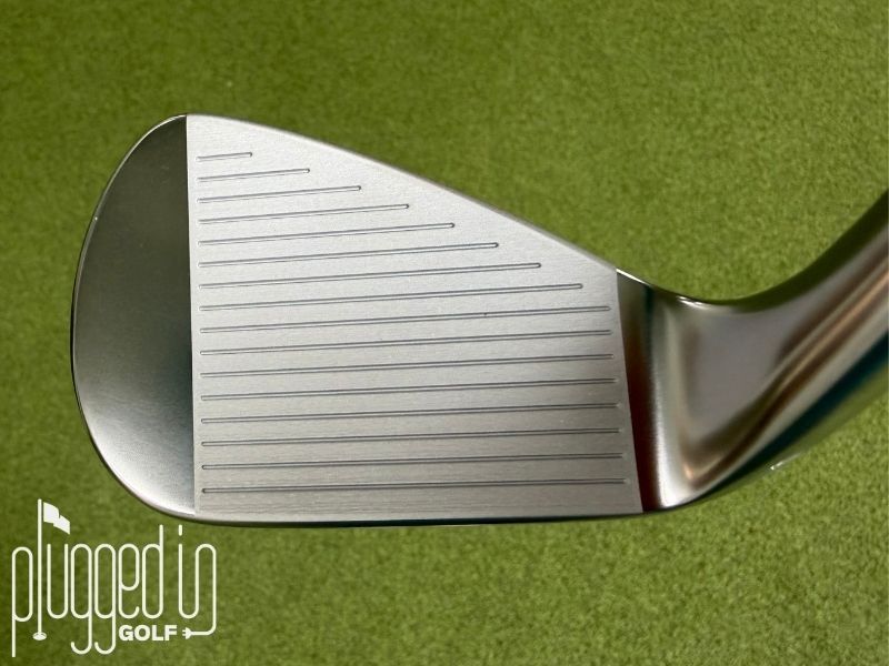 2026 Srixon ZXi5 Irons face